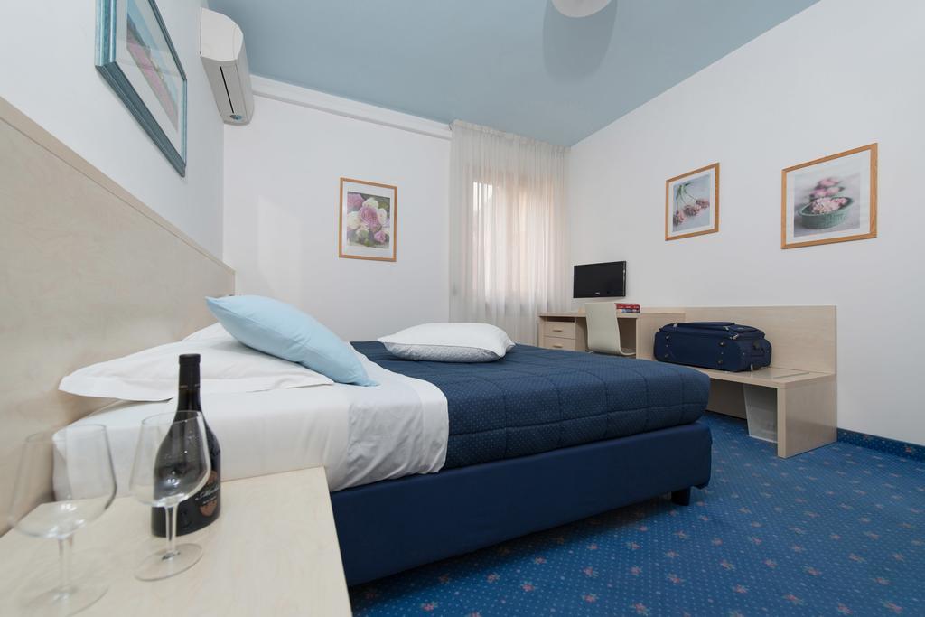 Hotel Erika Malcesine Cameră foto
